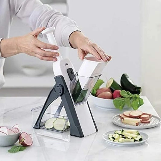 4 In 1 Vegetable Cutter Chopper (Random Color)